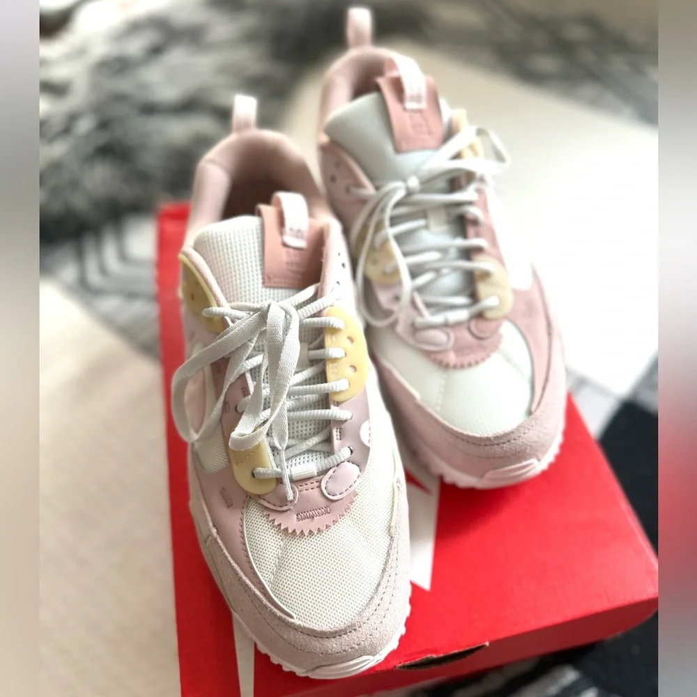 Nike Air Max 90 Futura Barley Rose W in size 10 - Picture 5 of 10